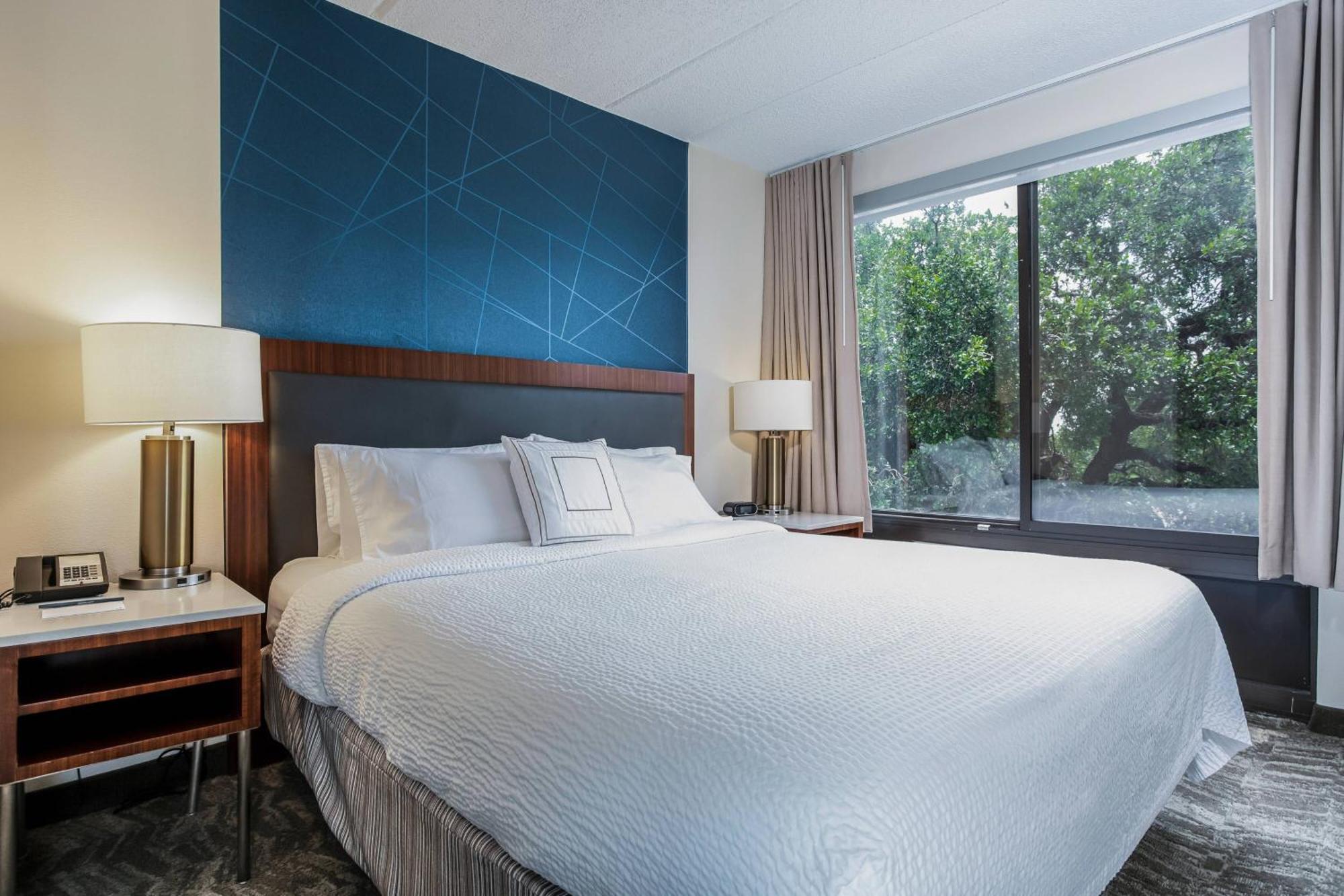Springhill Suites By Marriott Austin The Domain Area Exterior photo