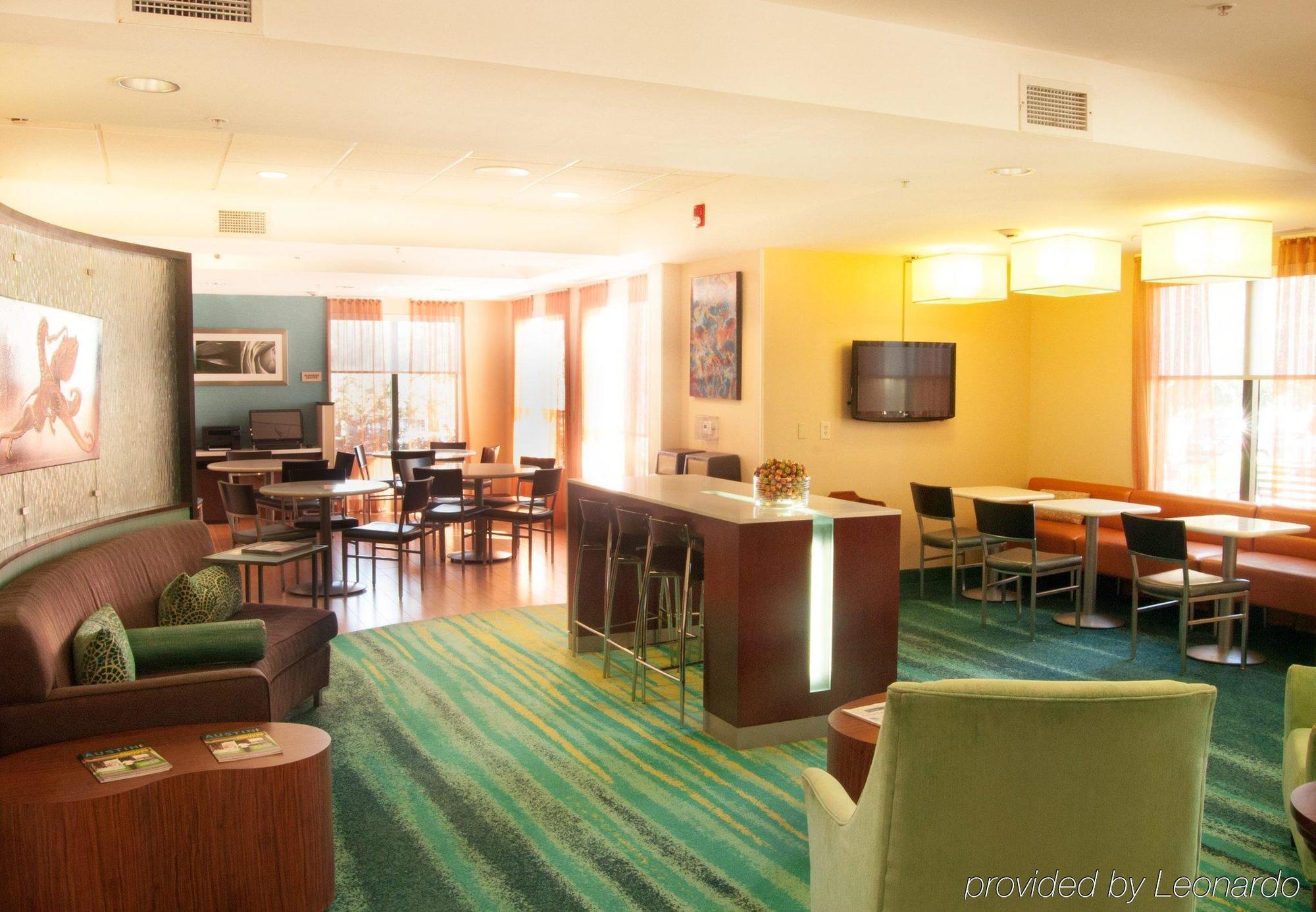 Springhill Suites By Marriott Austin The Domain Area Exterior photo